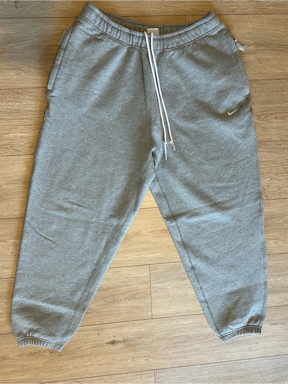 Nike Lab Men’s Solo Swoosh Heavy Weight Joggers/ Sweatpants w/ Drawstrings